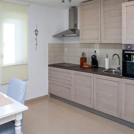 Inela - Peaceful Apartment Zadar